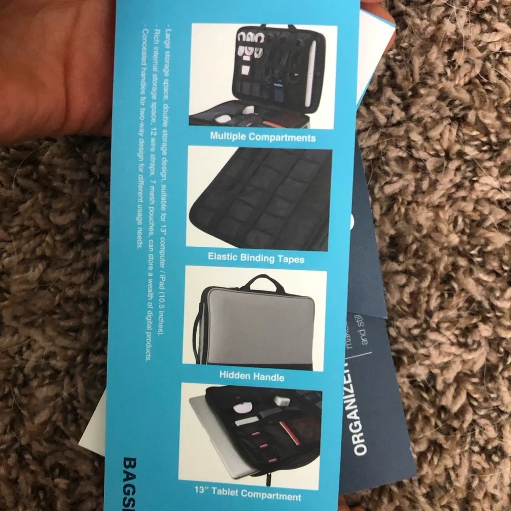 NWT Bagsmart Laptop Carrying Case